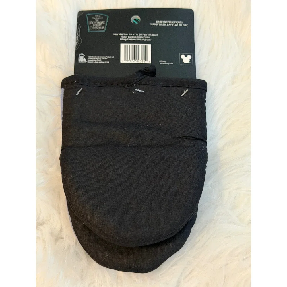 Disney Nightmare Before Christmas Jack Sally Kitchen Towel Pot Holder Mitt Set